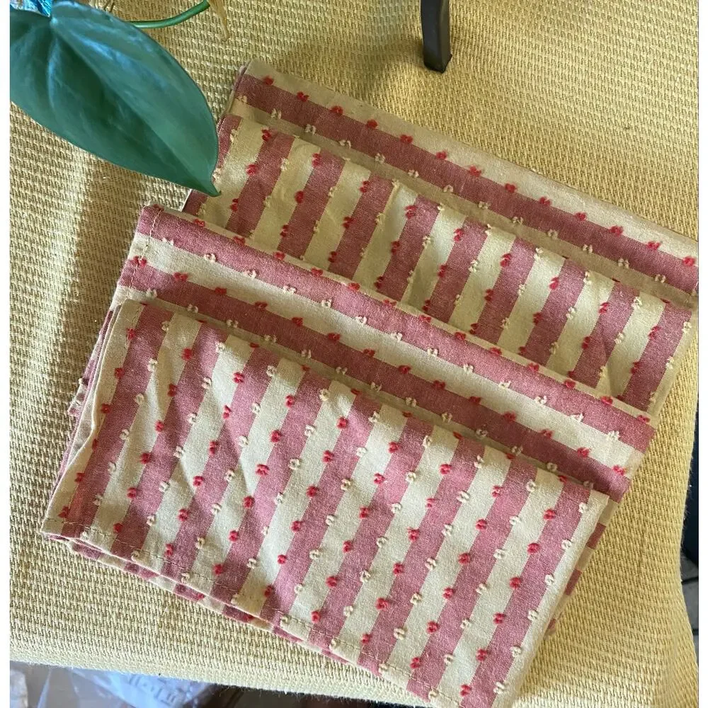 New Set of 4 C&F Enterprises Handcrafted 100% Cotton Farmhouse Napkins 17x17